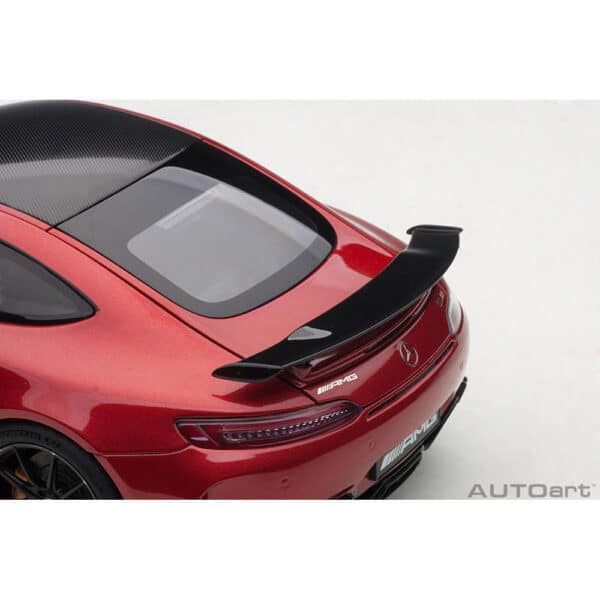 autoart - 1:18 mercedes-amg gt r (designo cardinal red metallic)