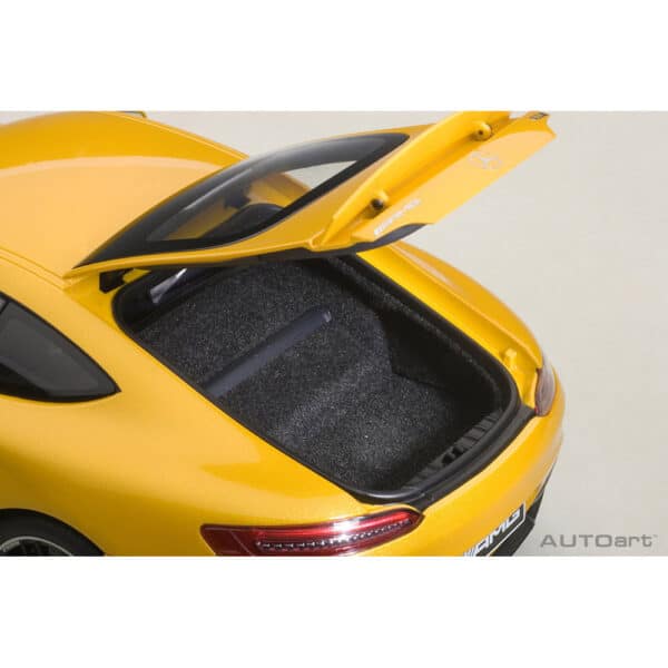 autoart - 1:18 mercedes-amg gt s (amg solarbeam)