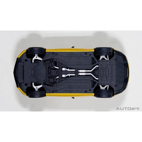 autoart - 1:18 mercedes-amg gt s (amg solarbeam)