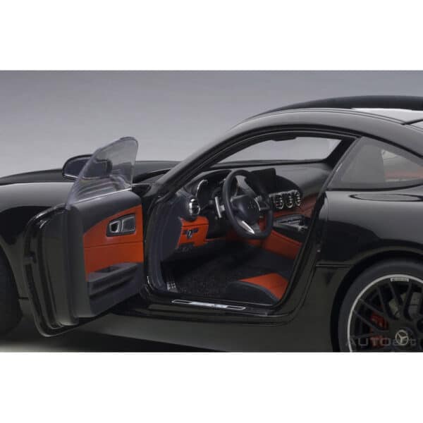 autoart - 1:18 mercedes-amg gt s (black)
