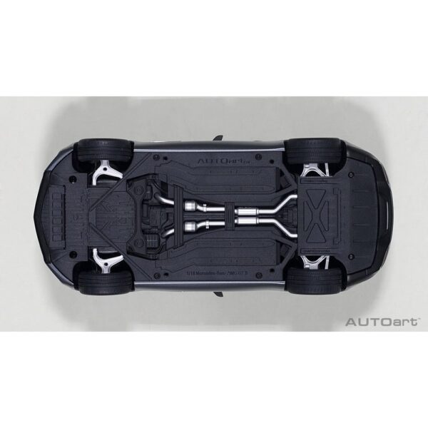 AUTOart - 1:18 Mercedes-AMG GT S (Designo Selenite Grey Magno) 23 autoart - 1:18 mercedes-amg gt s (designo selenite grey magno)