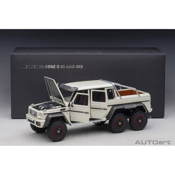 autoart - 1:18 mercedes-benz g63 amg 6x6 (designo diamond white)