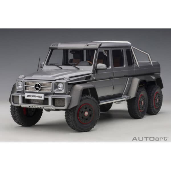 autoart - 1:18 mercedes-benz g63 amg 6?6 (designo platinum magno)
