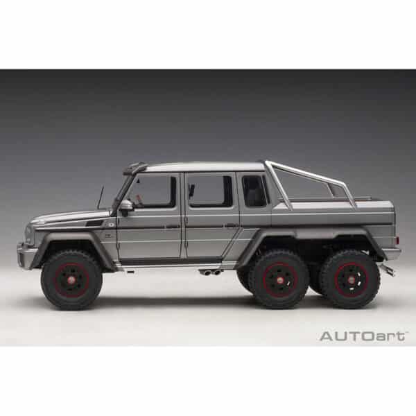 autoart - 1:18 mercedes-benz g63 amg 6?6 (designo platinum magno)