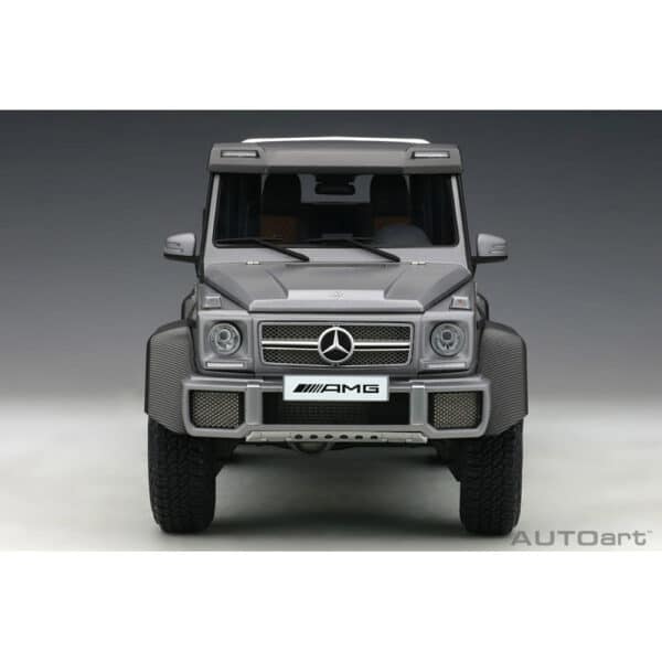 autoart - 1:18 mercedes-benz g63 amg 6?6 (designo platinum magno)