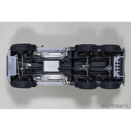 autoart - 1:18 mercedes-benz g63 amg 6?6 (designo platinum magno)