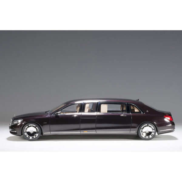 autoart - 1:18 mercedes-maybach s-klasse s600 pullman (dark red metallic)