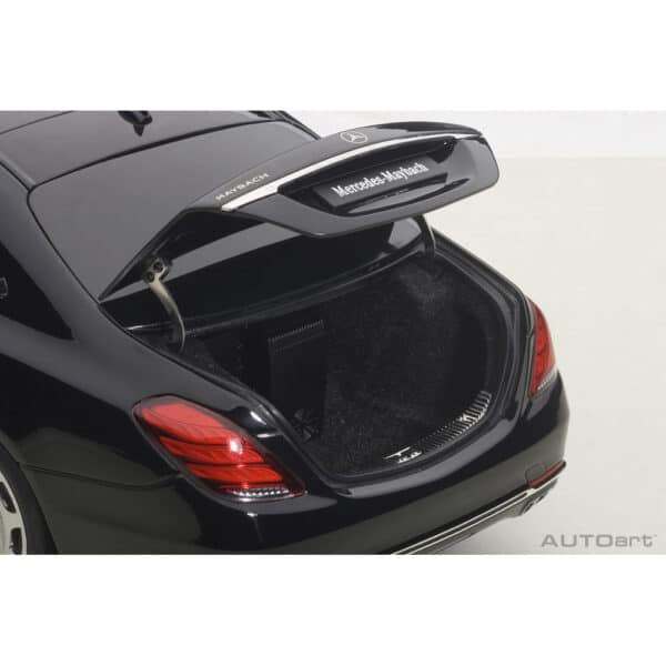 autoart - 1:18 mercedes-maybach s-klasse s600 (swb) (black)