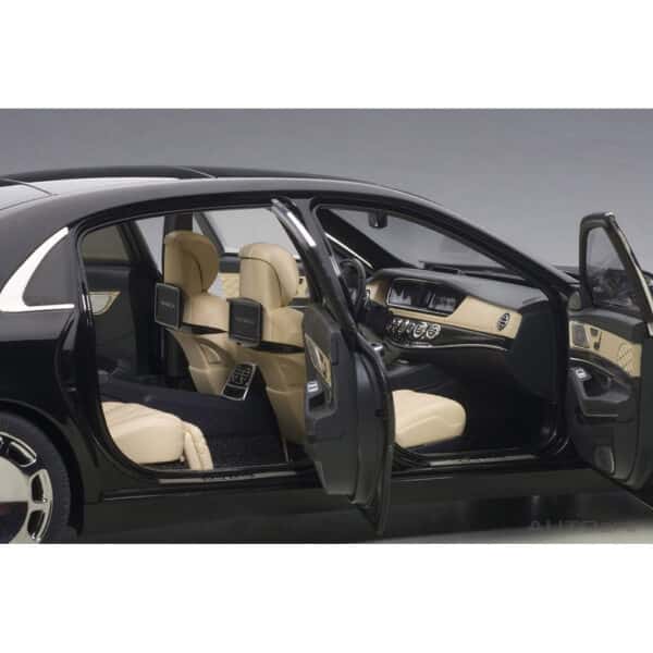 autoart - 1:18 mercedes-maybach s-klasse s600 (swb) (black)