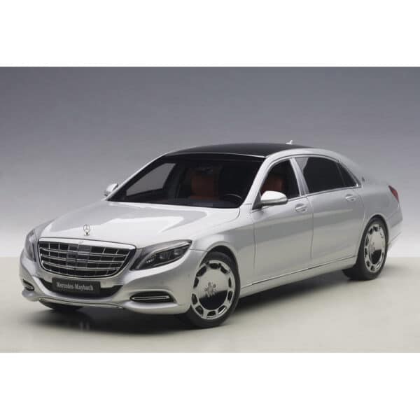 autoart - 1:18 mercedes-maybach s-klasse s600 (swb) (silver)