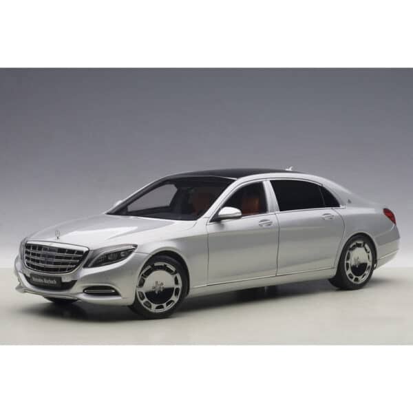 autoart - 1:18 mercedes-maybach s-klasse s600 (swb) (silver)