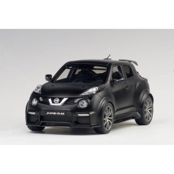 autoart - 1:18 nissan juke-r 2.0 (matt black)