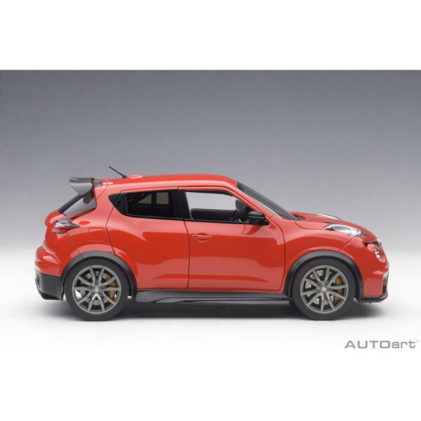 autoart - 1:18 nissan juke-r 2.0 (red)