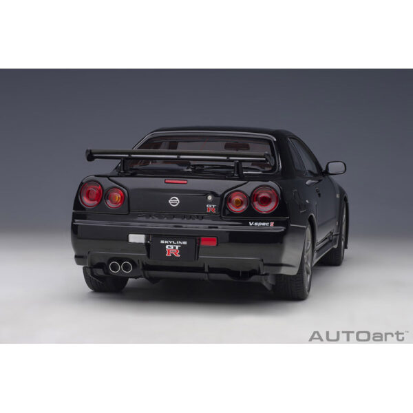 autoart - 1:18 nissan skyline gt-r (r34) v-spec ii (black pearl)