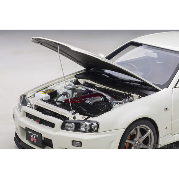 autoart - 1:18 nissan skyline gt-r (r34) v-spec ii (white pearl)