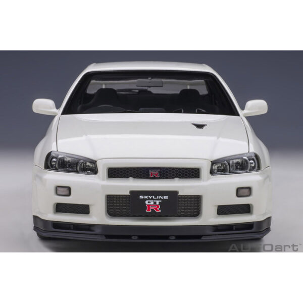 autoart - 1:18 nissan skyline gt-r (r34) v-spec ii (white pearl)