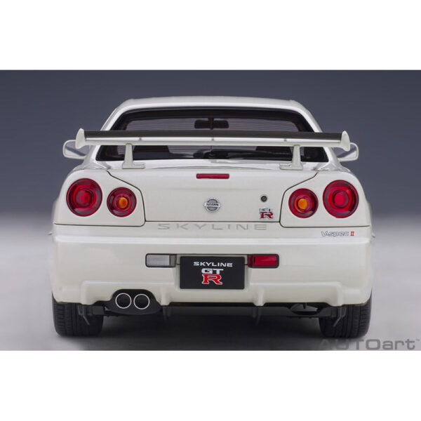 autoart - 1:18 nissan skyline gt-r (r34) v-spec ii (white pearl)