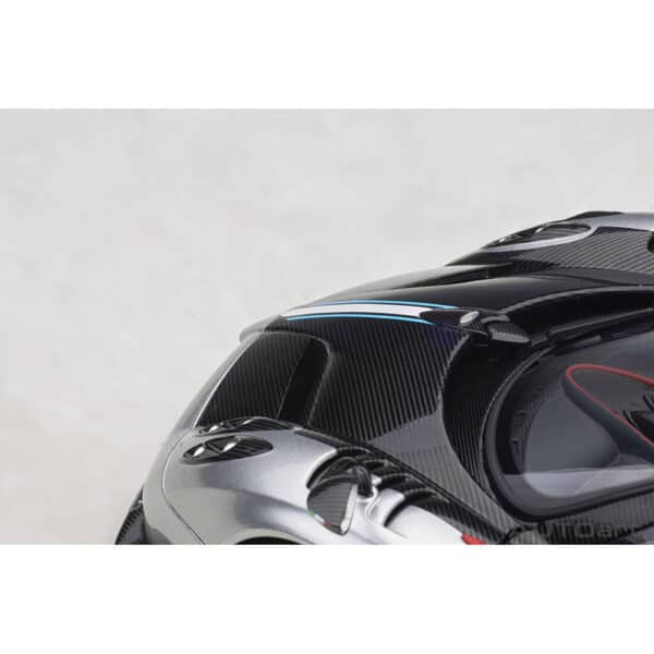 autoart - 1:18 pagani huayra bc (grigio mercurio/carbon)