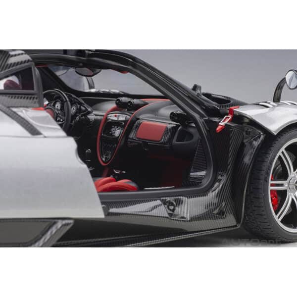 autoart - 1:18 pagani huayra bc (grigio mercurio/carbon)