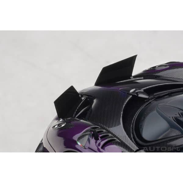 autoart - 1:18 pagani huayra bc (viola pso/carbon)