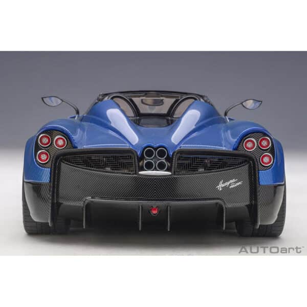 autoart - 1:18 pagani huayra roadster (blue carbon)