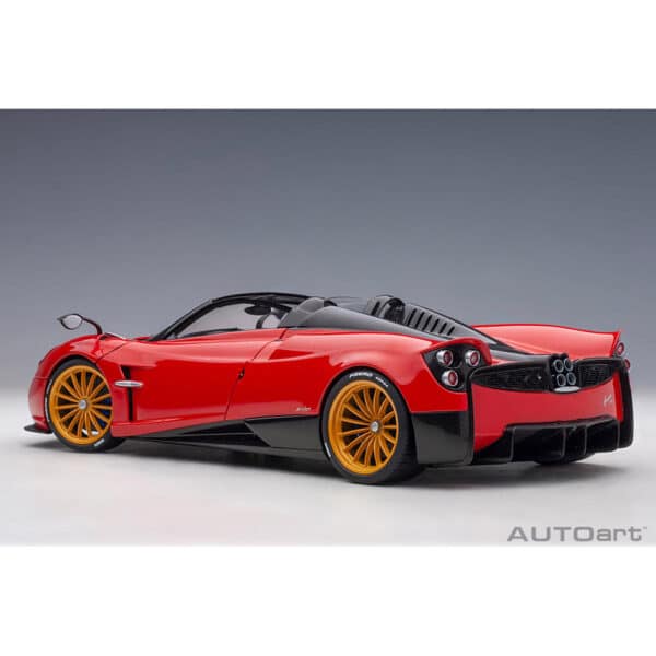 autoart - 1:18 pagani huayra roadster (rosso monza)