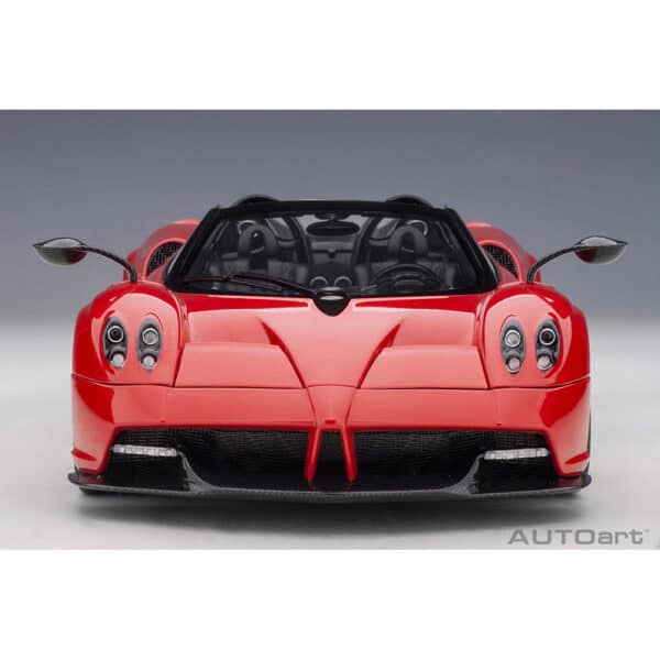 autoart - 1:18 pagani huayra roadster (rosso monza)