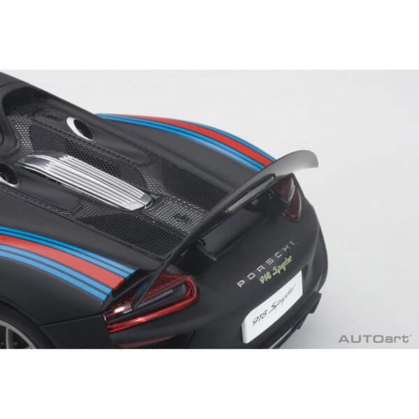 autoart - 1:18 porsche 918 spyder weissach package (matt black with martini livery)