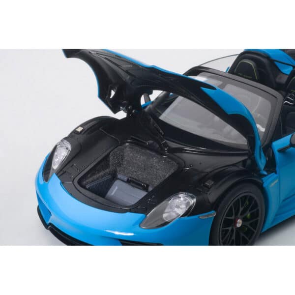 autoart - 1:18 porsche 918 spyder weissach package (riviera blue)