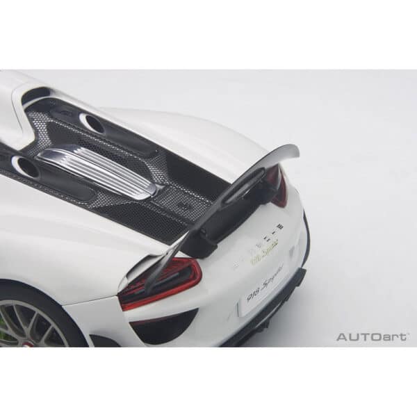 autoart - 1:18 porsche 918 spyder weissach package (white)