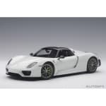 AUTOart - 1:18 Porsche 918 Spyder Weissach Package (White)