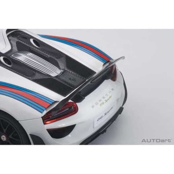 autoart - 1:18 porsche 918 spyder weissach package (white with martini livery)