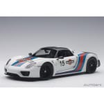 AUTOart - 1:18 Porsche 918 Spyder Weissach Package (White with Martini livery)