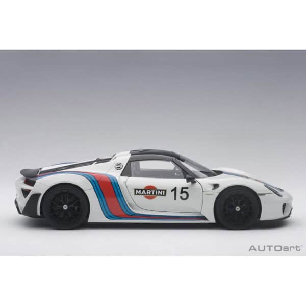 autoart - 1:18 porsche 918 spyder weissach package (white with martini livery)
