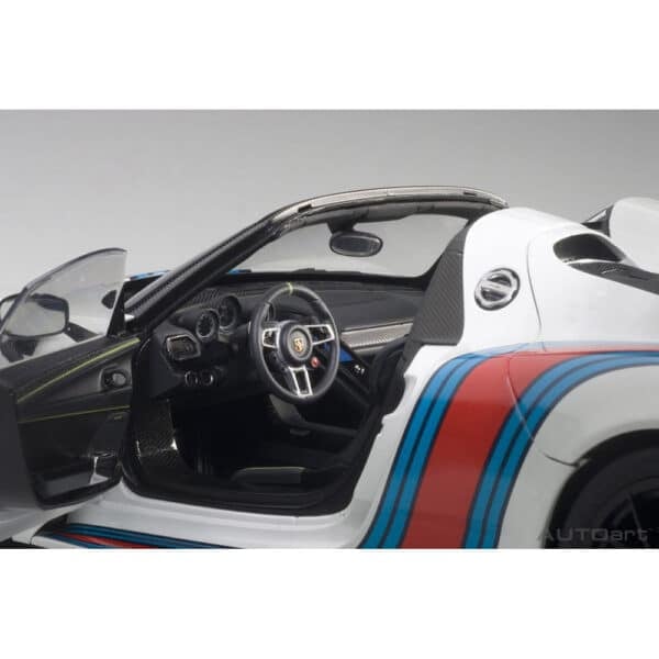 autoart - 1:18 porsche 918 spyder weissach package (white with martini livery)