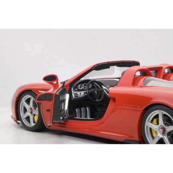 autoart - 1:18 porsche carrera gt (red)