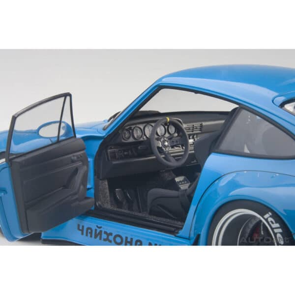 autoart - 1:18 rwb 993 (blue)