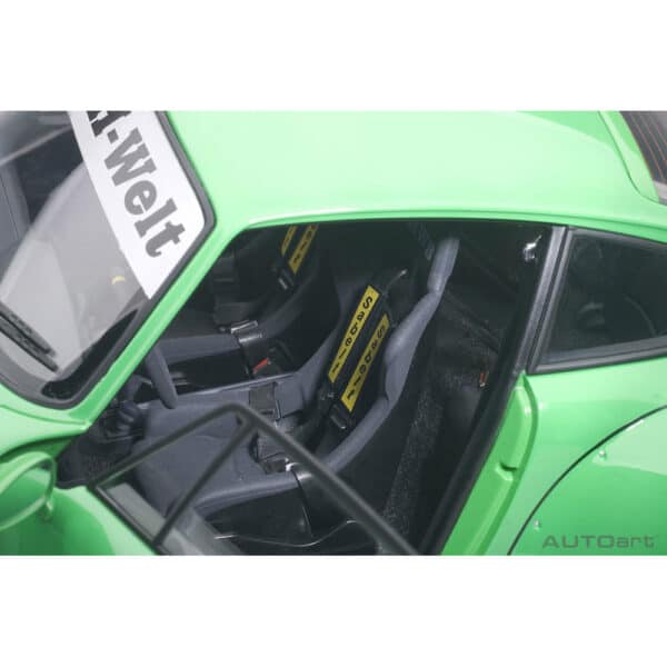 autoart - 1:18 rwb 993 (green)