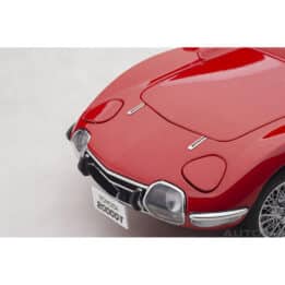 autoart - 1:18 toyota 2000gt (red with metal wire spoke wheels)