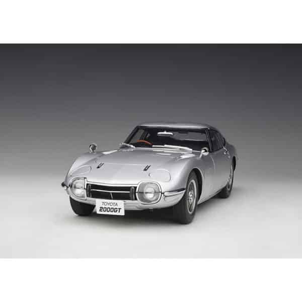 autoart - 1:18 toyota 2000gt (silver)