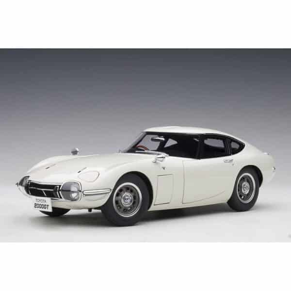 autoart - 1:18 toyota 2000gt (white)