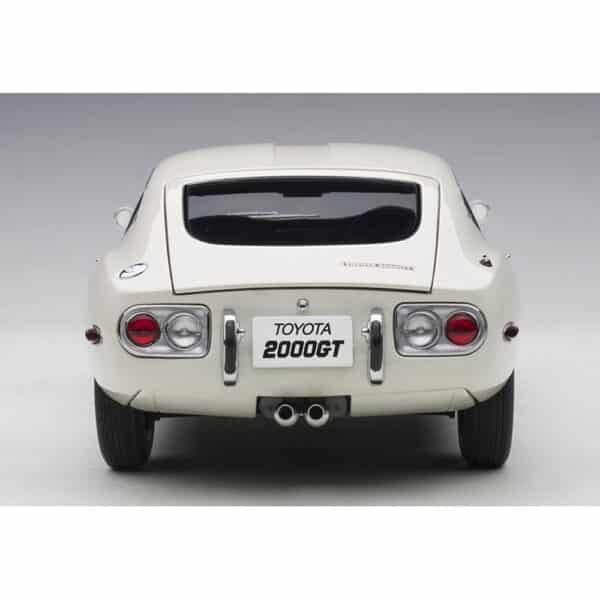 autoart - 1:18 toyota 2000gt (white)