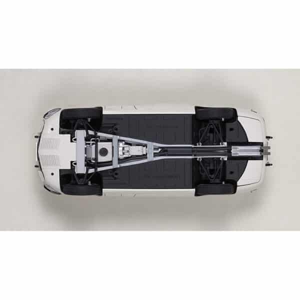autoart - 1:18 toyota 2000gt (white)
