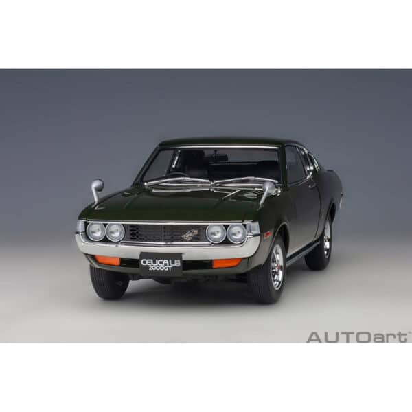 autoart - 1:18 toyota celica liftback 2000gt (ra25) 1973 (moss green)