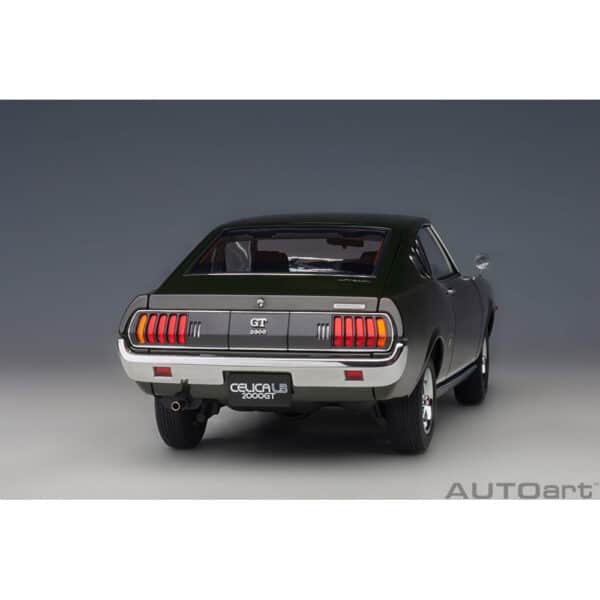 autoart - 1:18 toyota celica liftback 2000gt (ra25) 1973 (moss green)