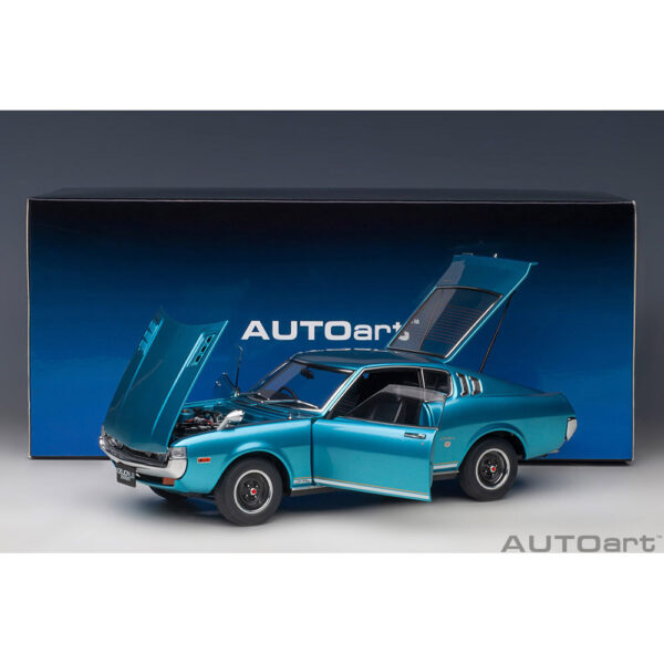 autoart - 1:18 toyota celica liftback 2000gt (ra25) 1973 (turquoise blue metallic)