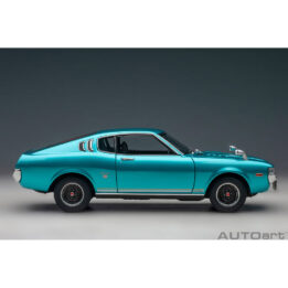 autoart - 1:18 toyota celica liftback 2000gt (ra25) 1973 (turquoise blue metallic)