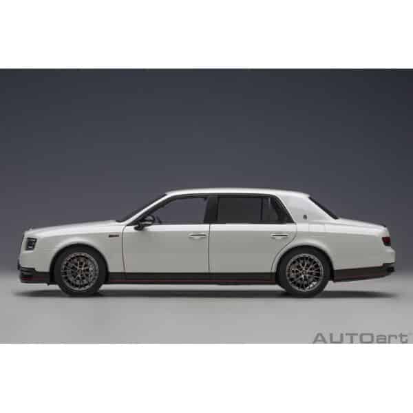 autoart - 1:18 toyota century grmn (pearl white)