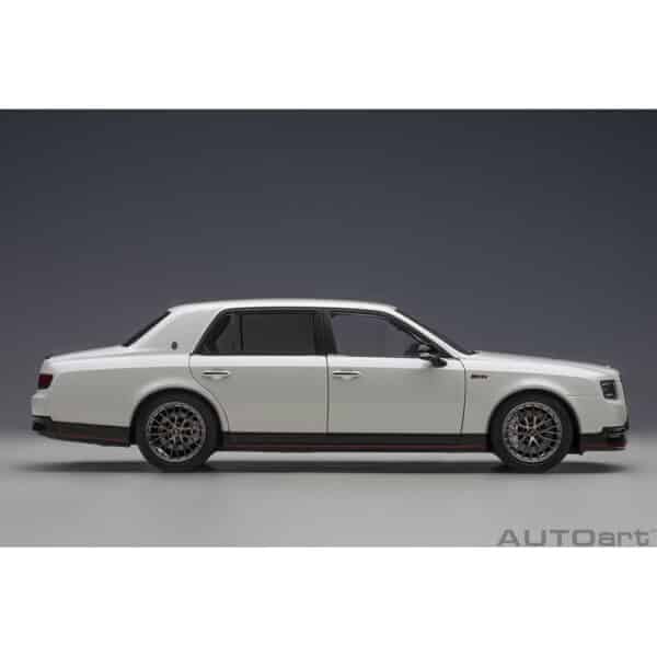 autoart - 1:18 toyota century grmn (pearl white)