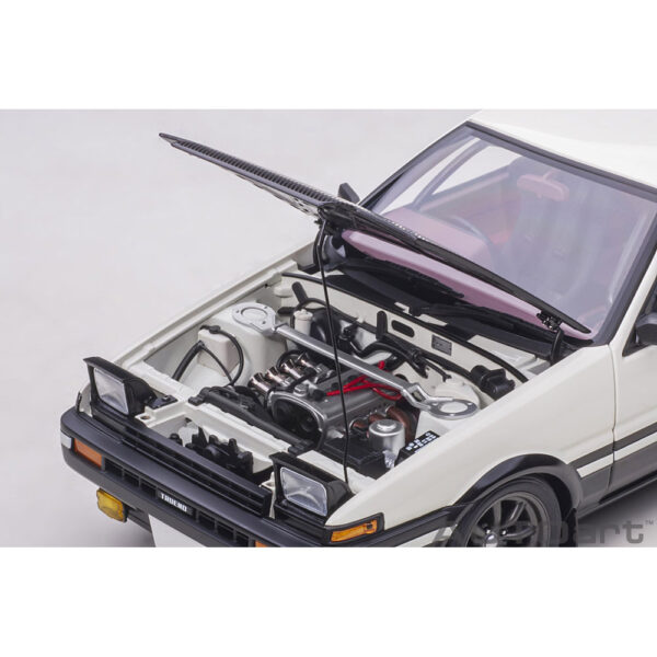 autoart - 1:18 toyota sprinter trueno (ae86) project d final version